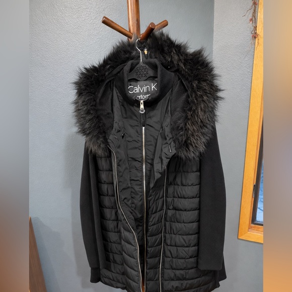 Calvin Klein Performance Women’s 3X Black Quilted Jacket Faux Fur Hood - Picture 2 of 4